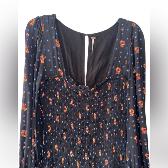 Free People Two Faces Black Floral Print Smocked Long Sleeve Mini Dress Size M - Picture 5 of 9